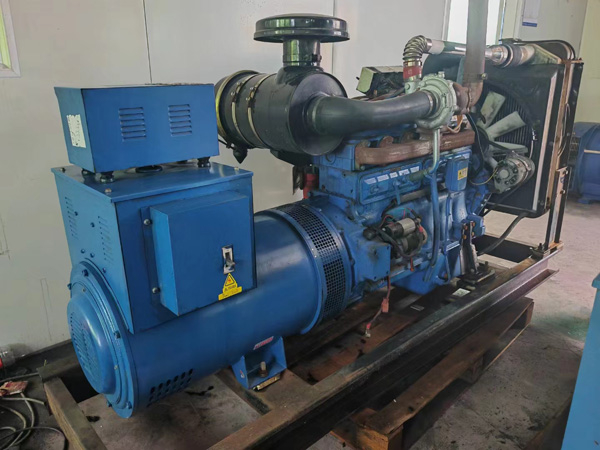 龙岩100kW柴油发电机组使用多级机油有哪些优缺点？